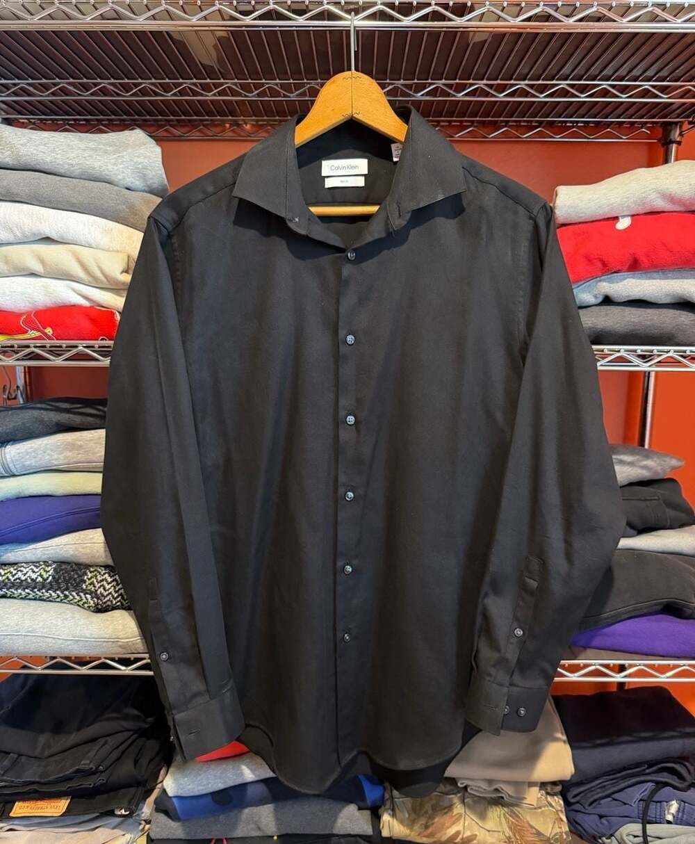 Calvin Klein Slim Fit Dress Shirt Size 16 32/33 Black Long Sleeve Men’s Large